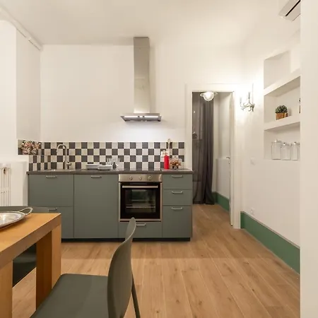 Popolo Charming Apartament *